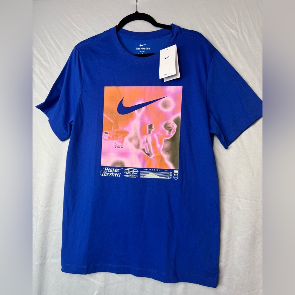 NWT Nike Dri-FIT Graphic Tee